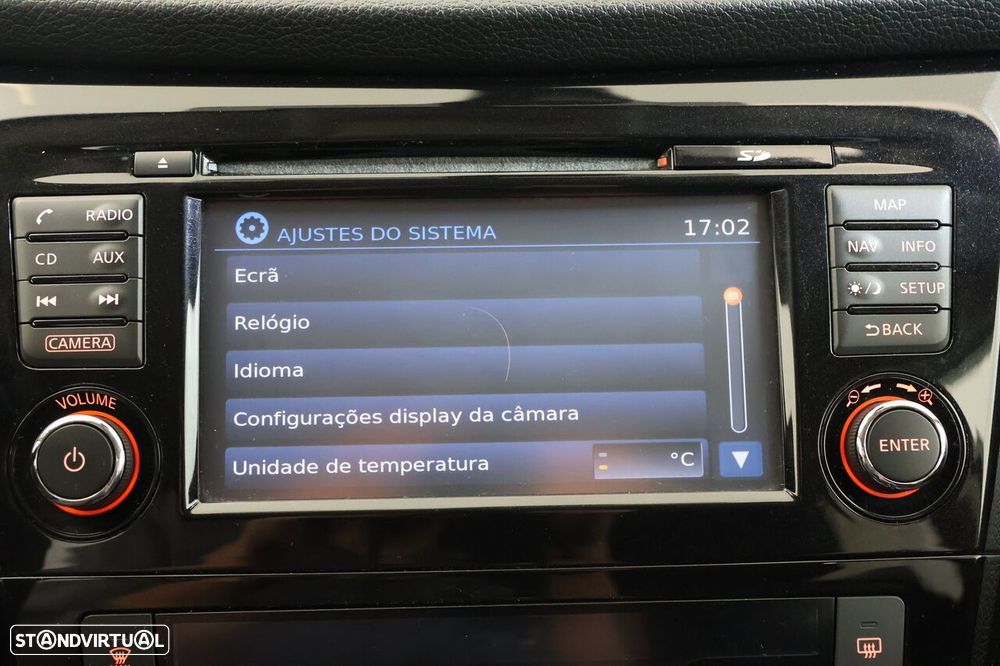 Nissan Qashqai 1.5 dCi N-Connecta - 23