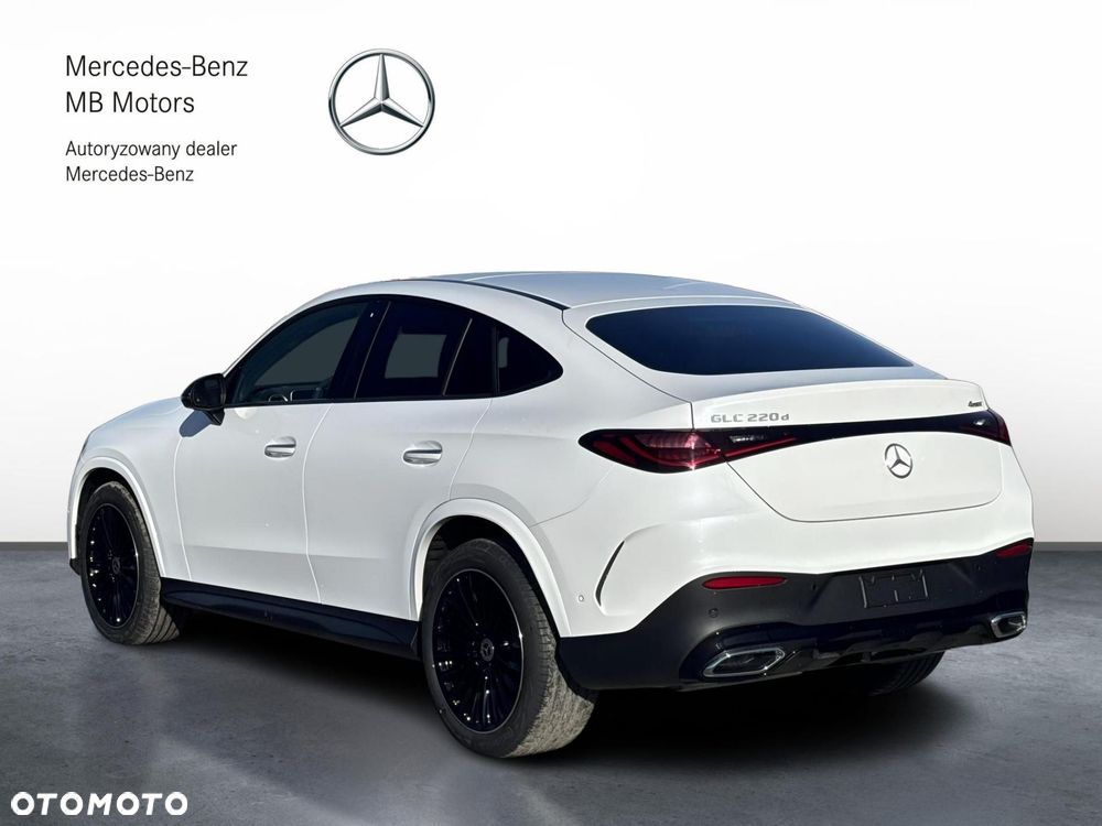 Mercedes-Benz GLC 220 d mHEV 4-Matic AMG Line - 4