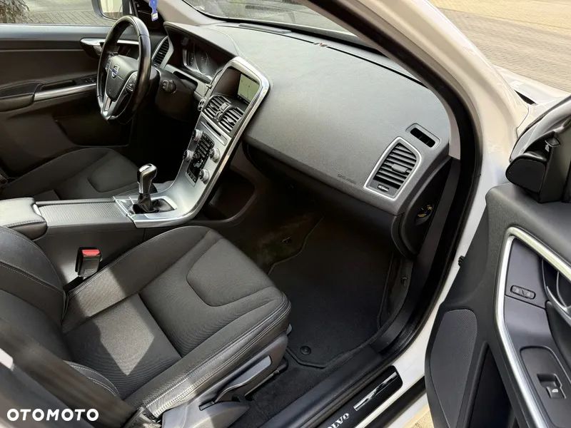Volvo XC 60 D4 Drive-E Summum - 16