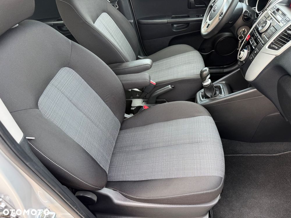 Kia Venga 1.6 CVVT ISG Vision - 31