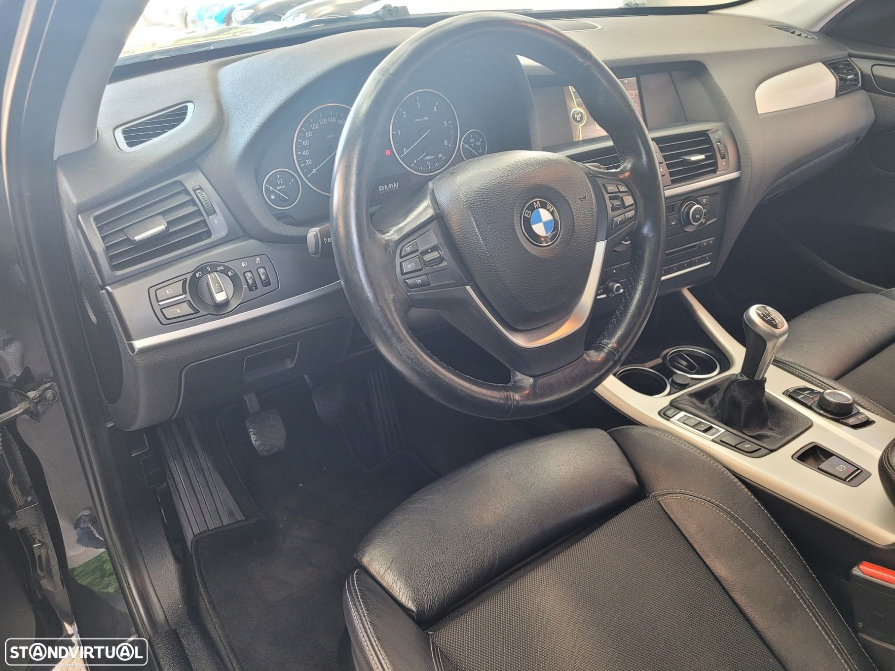 BMW X3 18 d sDrive - 8