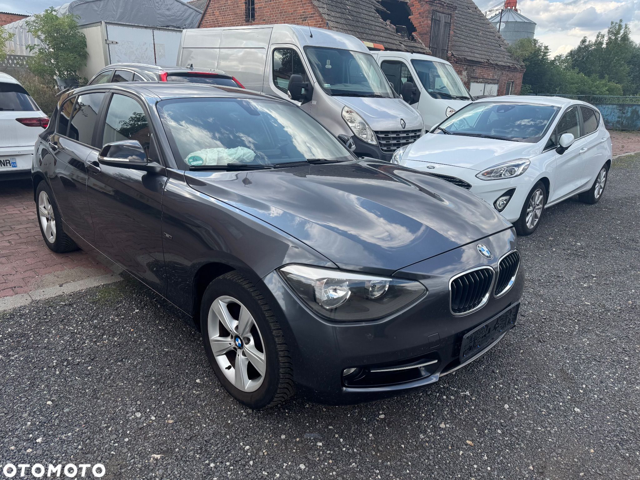 BMW Seria 1 118i Sport Line - 1
