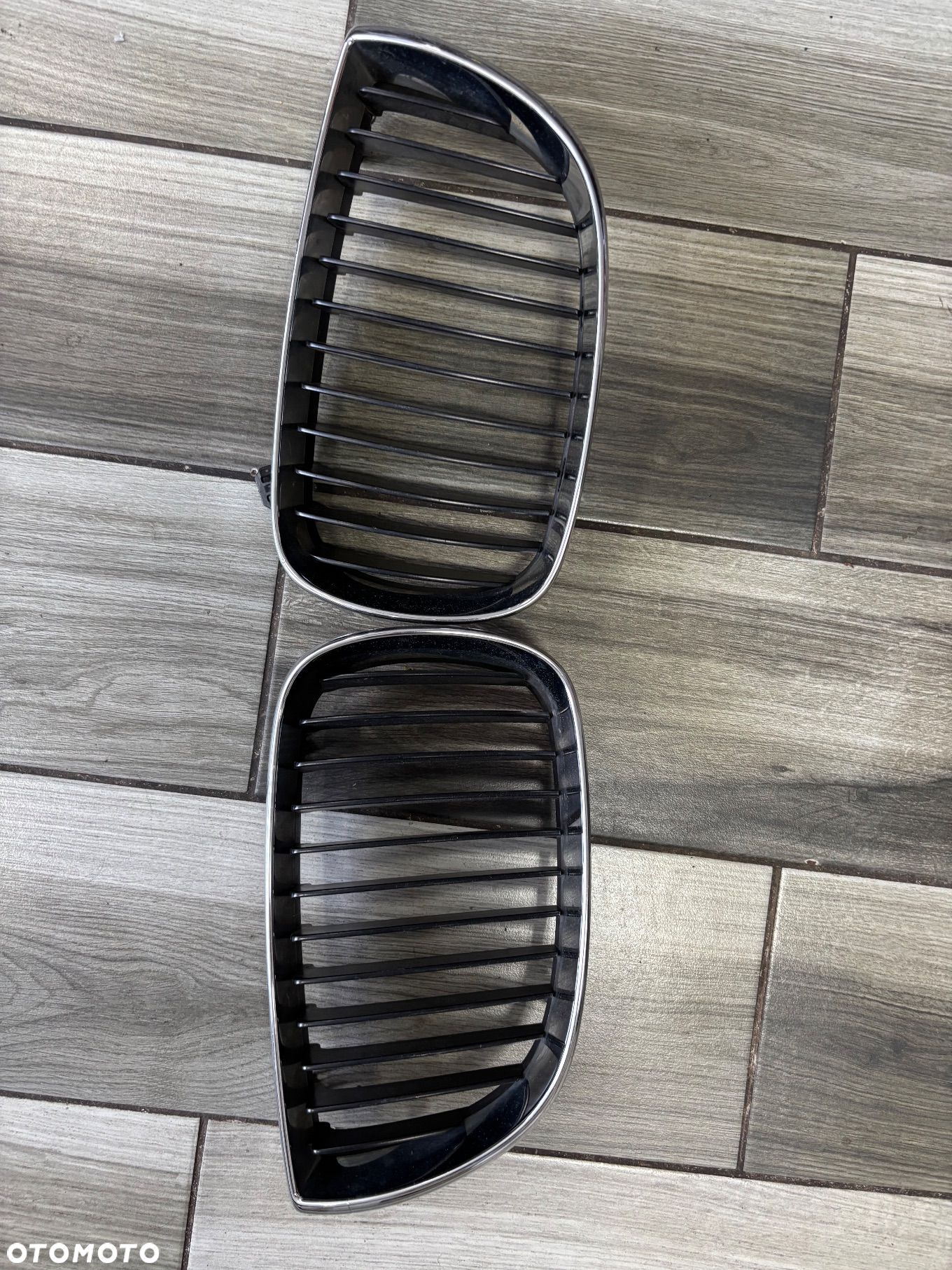 Nerki Grill Atrapy BMW E90 E91 - 1
