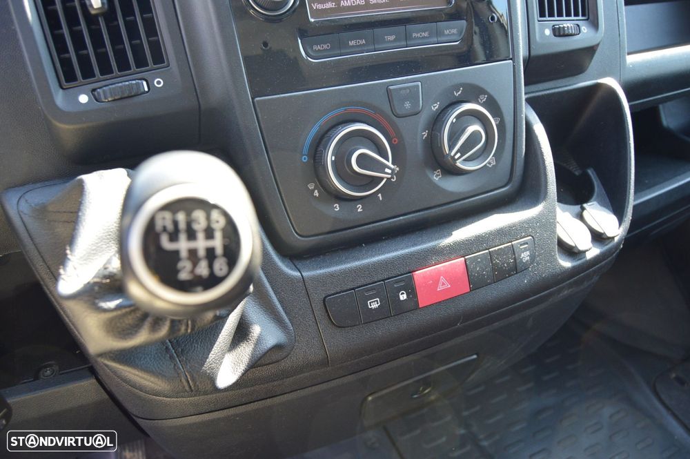 Peugeot Boxer 2.2 BlueHDi 333 L2 CD - 20