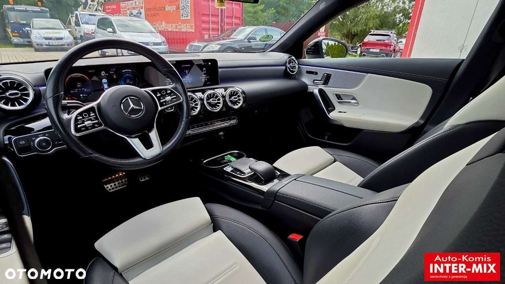 Mercedes-Benz CLA - 22