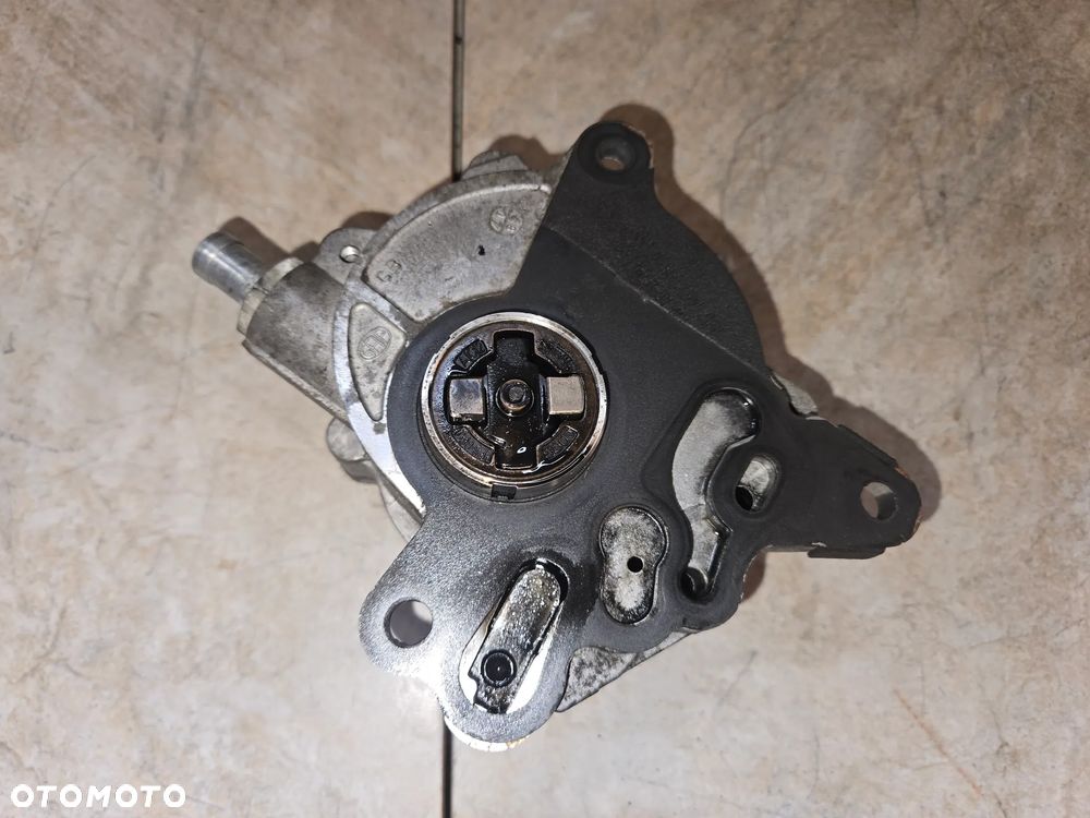 VW SEAT SKODA AUDI 2.0 TDI POMPA VACUM PALIWA - 3