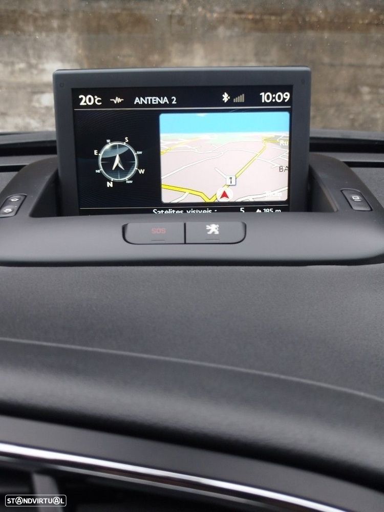 Peugeot 3008 1.2 PureTech Allure - 7