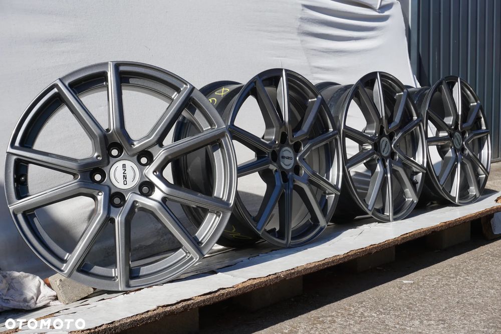 Felgi 5x108 17 7J et44 - 1