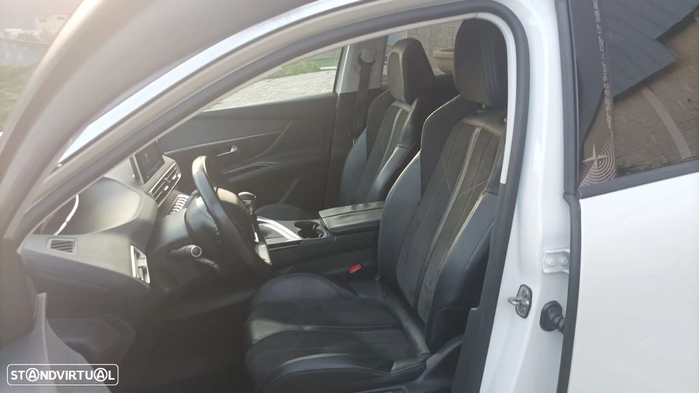 Peugeot 3008 1.5 BlueHDi Crossway - 14