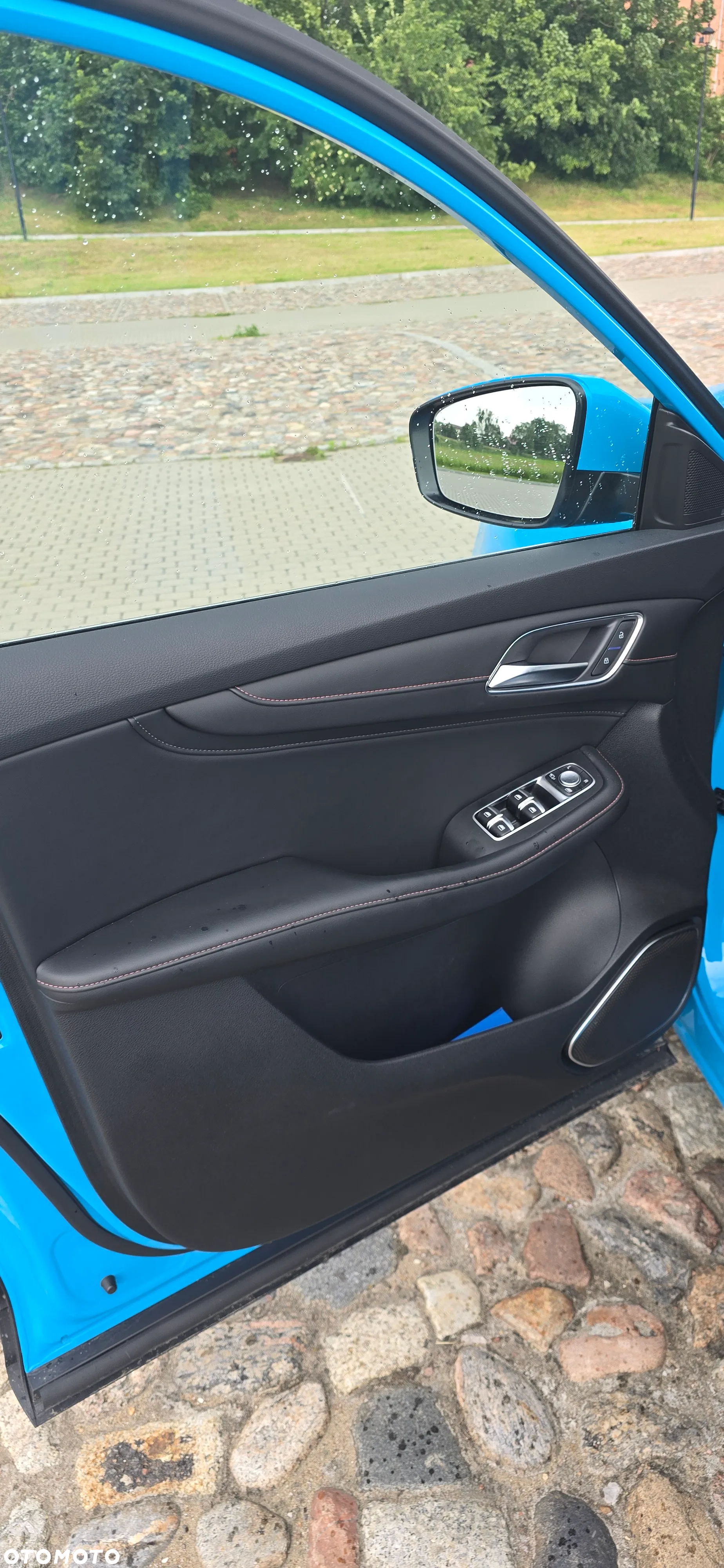 MG HS 1.5 T-GDI Exclusive - 9