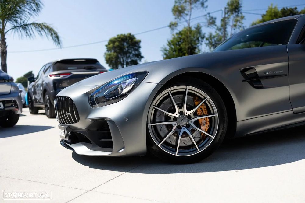 Mercedes-Benz AMG GT R - 19