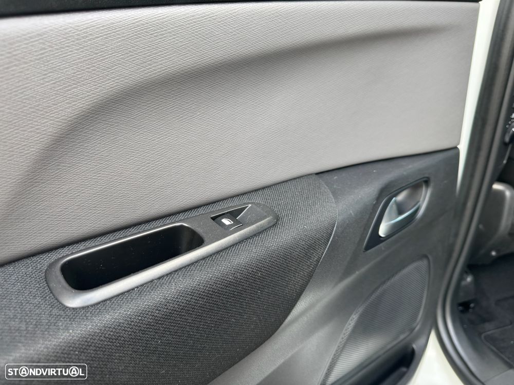 Citroën Grand C4 Spacetourer BlueHDi 130 Stop&Start EAT8 SELECTION - 21