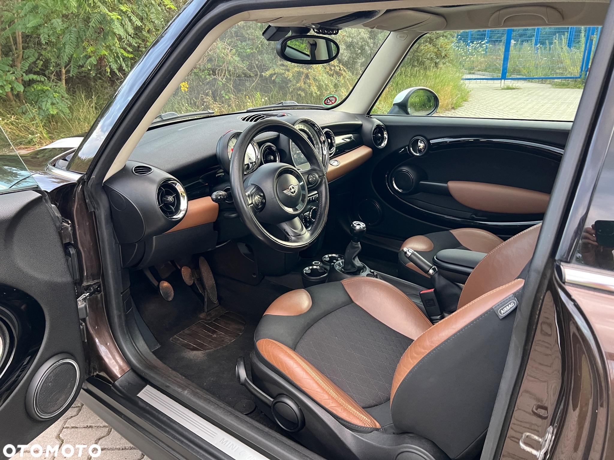 MINI Cooper D - 24