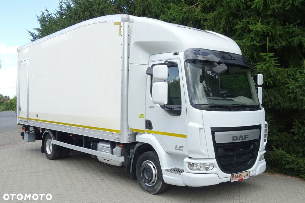DAF LF 210 euro 6 kontener aerodynamiczny winda ,339tys.km - 28