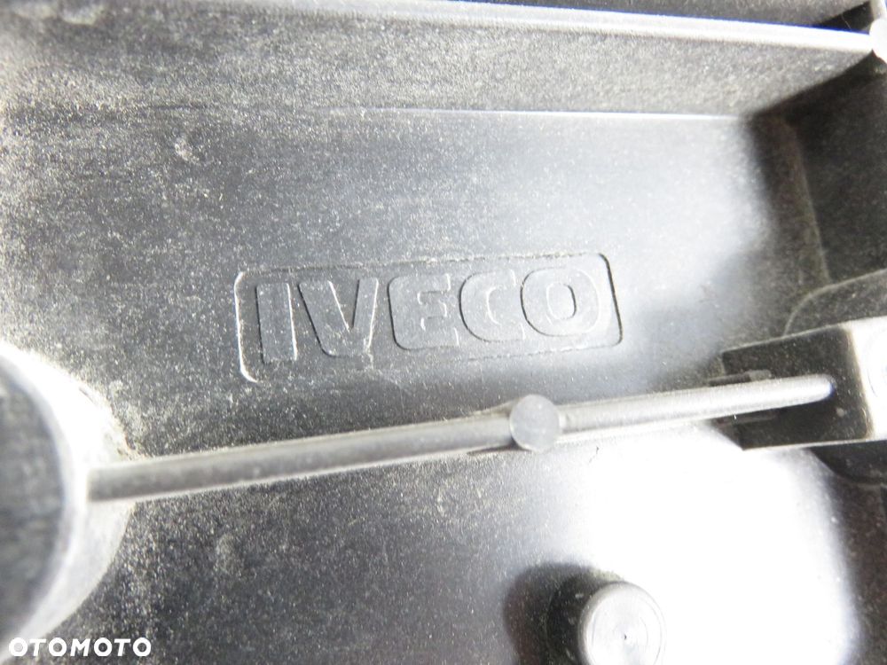 LAMPA PRAWA TYLNA IVECO DAILY III 8682022900906 - 3