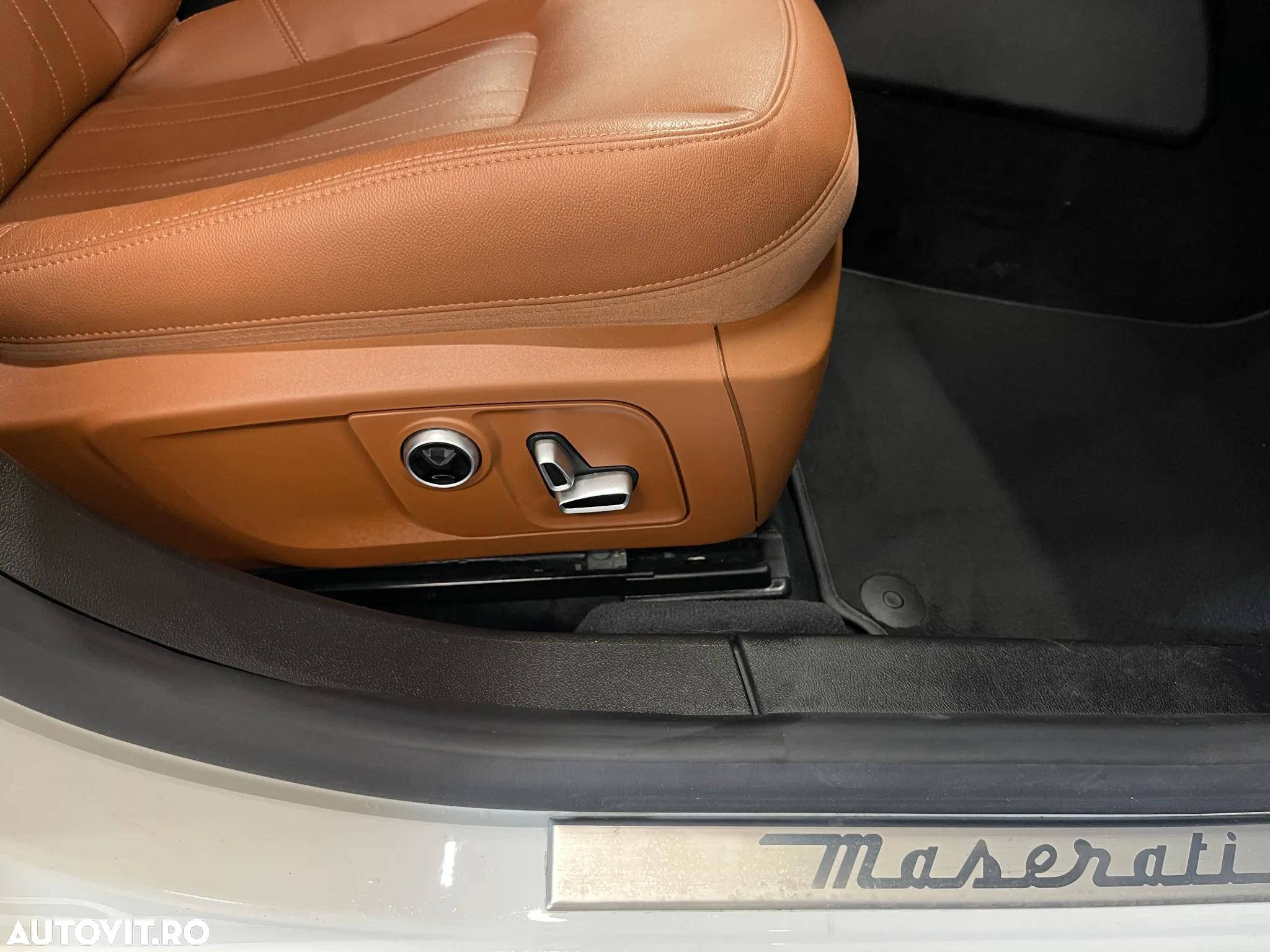 Maserati Ghibli GT Hybrid - 23