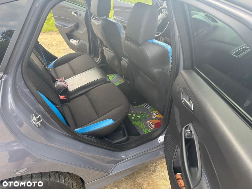 Ford Focus - 16