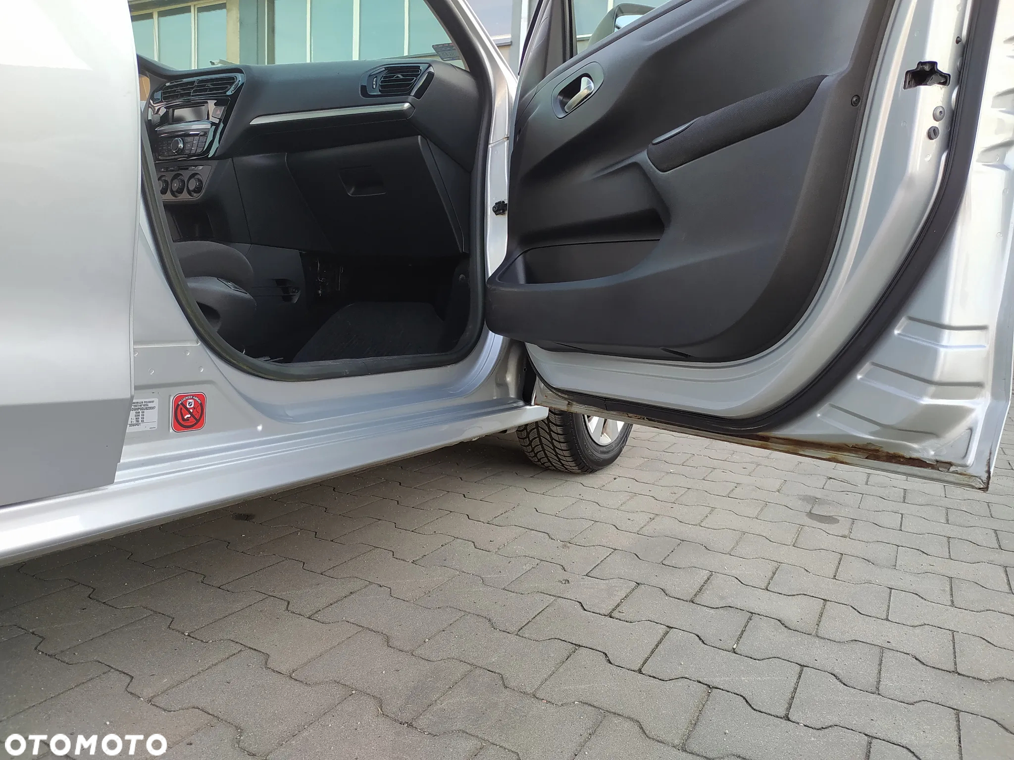 Peugeot 301 1.6 HDi Active - 19
