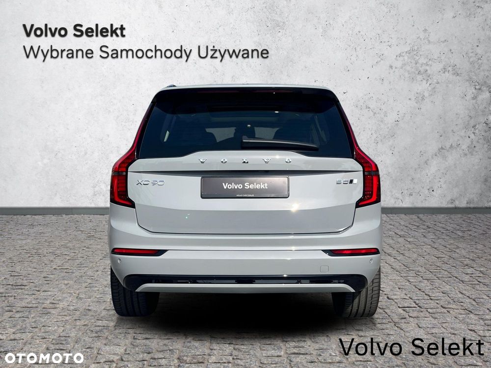 Volvo XC 90 - 6
