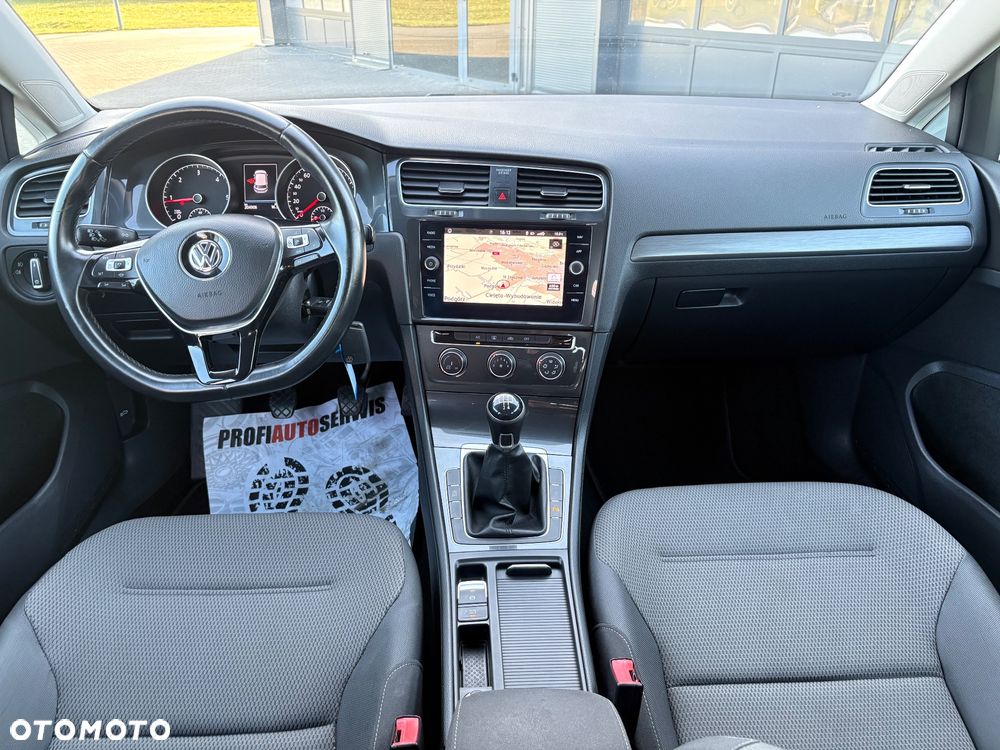 Volkswagen Golf 1.6 TDI SCR IQ.DRIVE - 18