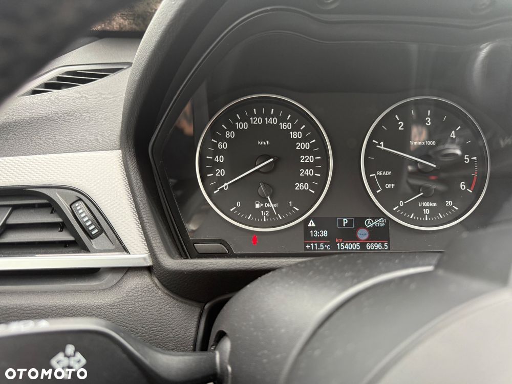 BMW X1 - 8