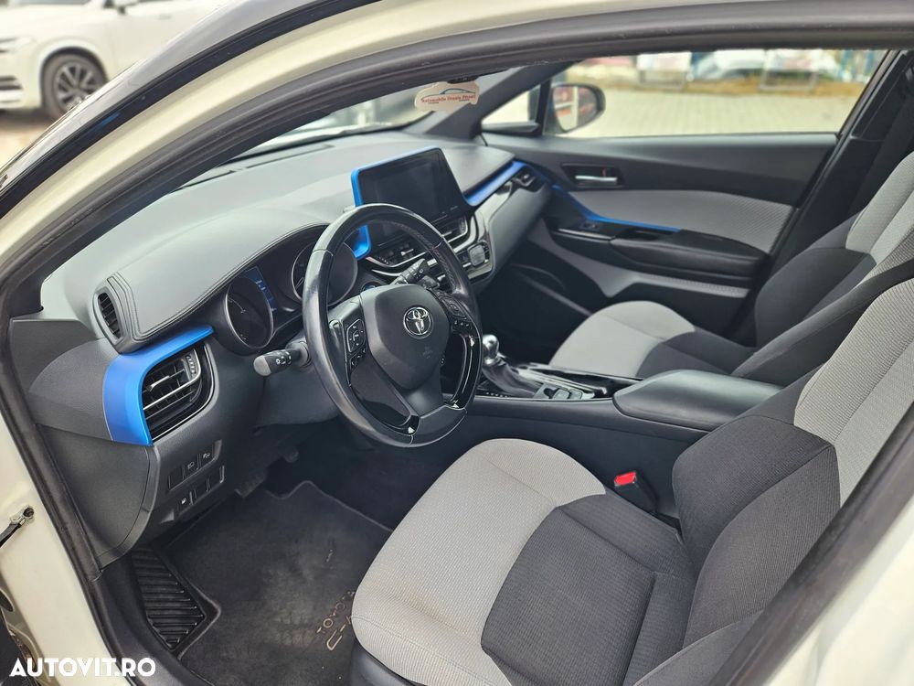 Toyota C-HR Style Selection - 5