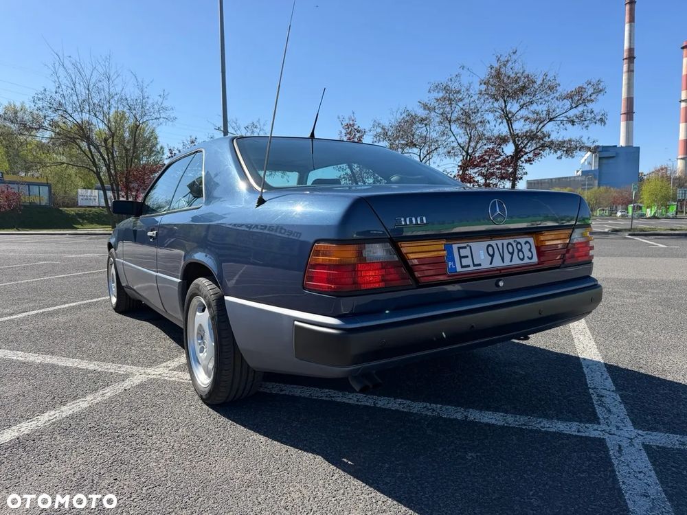 Mercedes-Benz W124 (1984-1993) - 3