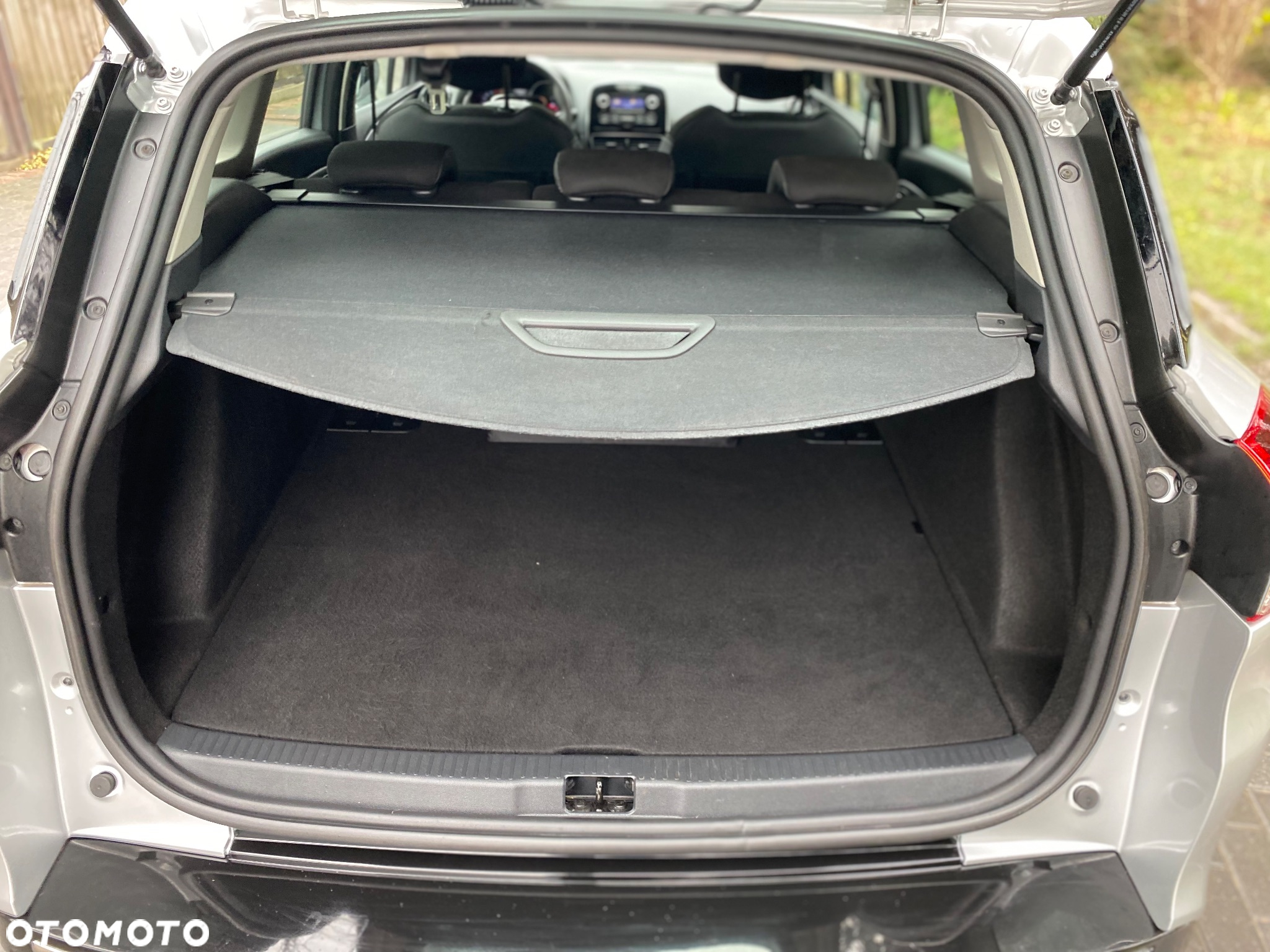 Renault Clio Grandtour TCe 90 Limited - 24
