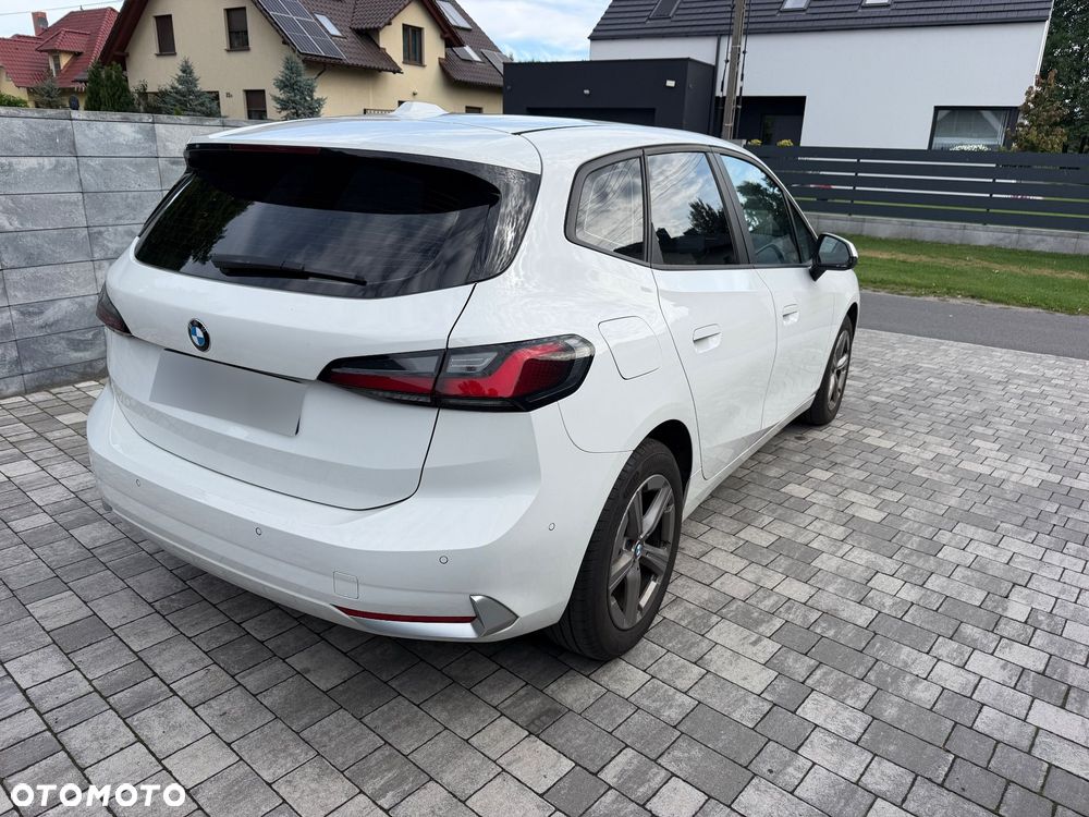 BMW Seria 2 218d sport - 6