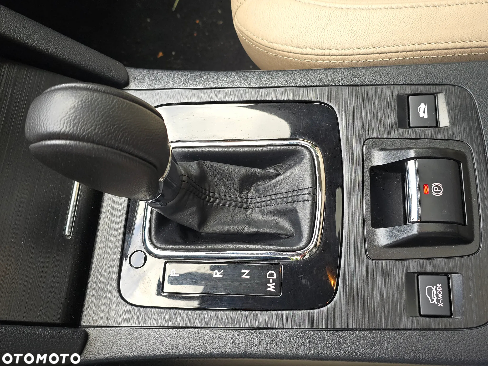 Subaru Outback Legacy 2.0 D Comfort SPO AT - 21