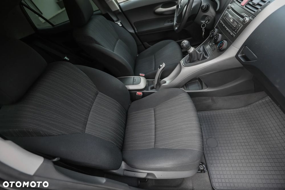 Toyota Auris 1.6 VVT-i Luna - 12