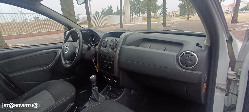 Dacia Duster 1.5 dCi Prestige 4WD - 20