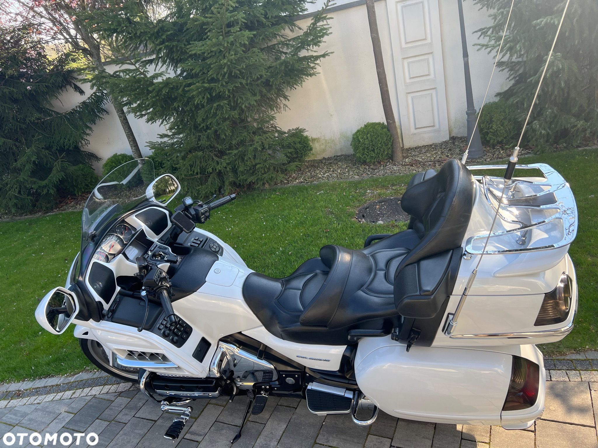 Honda GL - 10