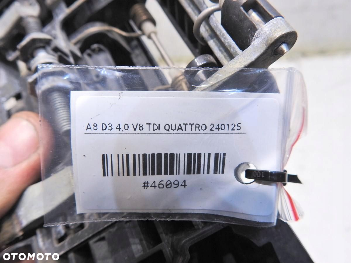 KLAMKA DRZWI LEWY PRZÓD LZ9W AUDI A8 D3 4E0949137 - 4