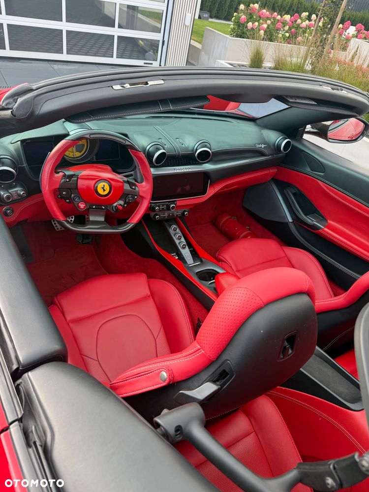 Ferrari Portofino - 24