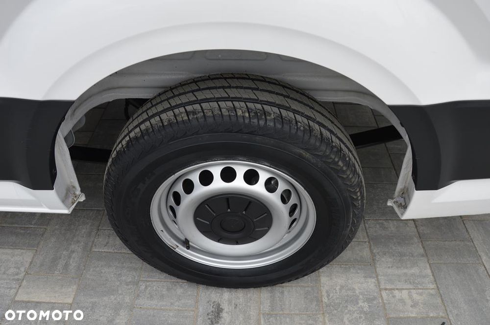 Volkswagen Crafter - 38