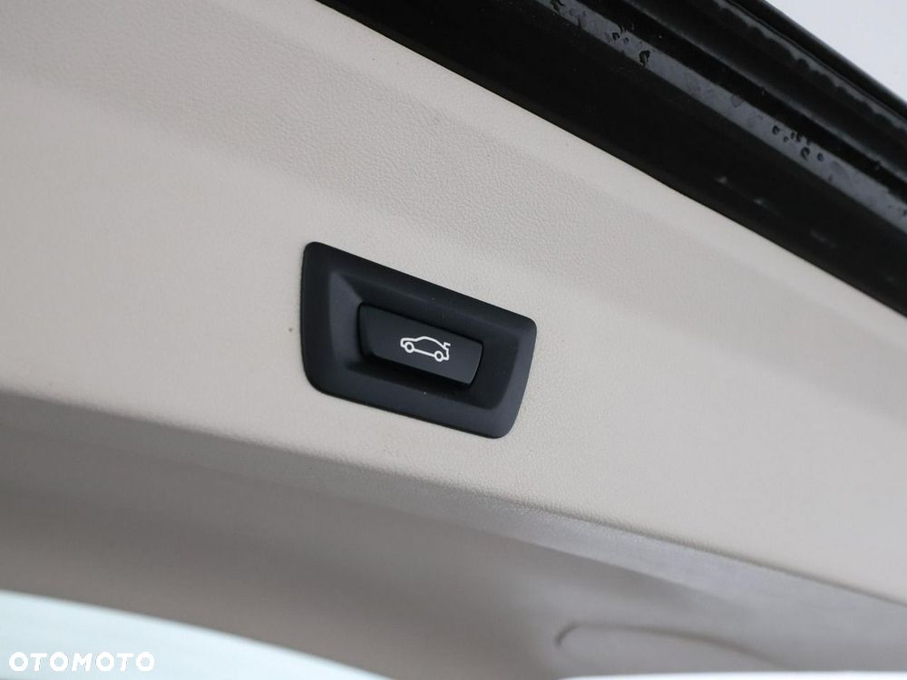 BMW X3 xDrive20d Advantage - 41