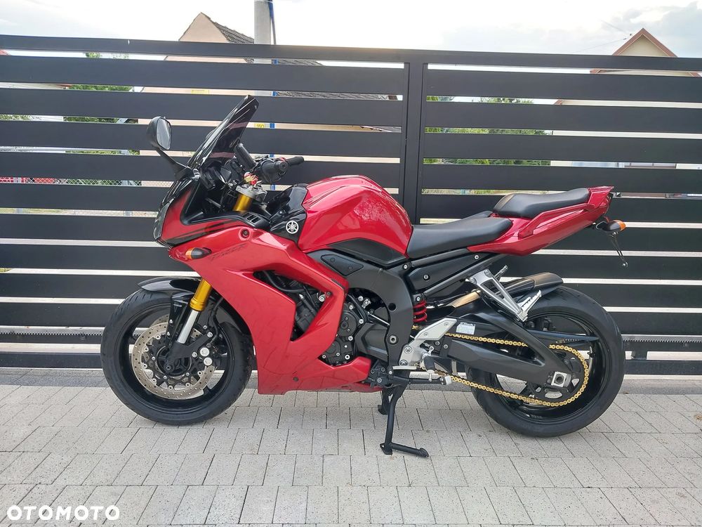 Yamaha FZ - 1