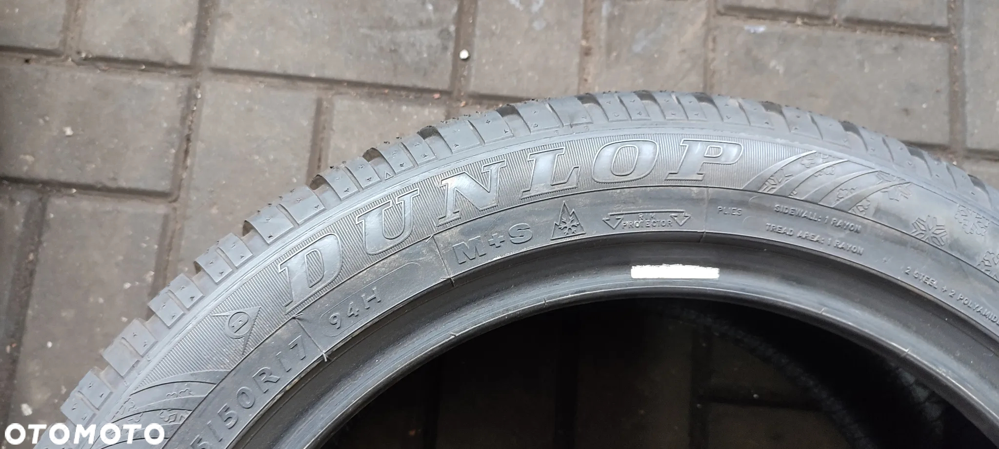Opony 225/50R17 DUNLOP SP WINNTER SPORT 4D RSC DSST Zima para - 3