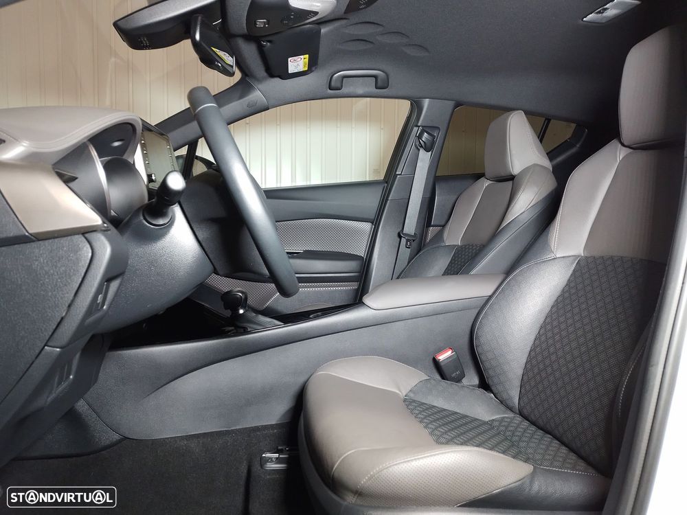 Toyota C-HR 1.8 HSD Exclusive - 9