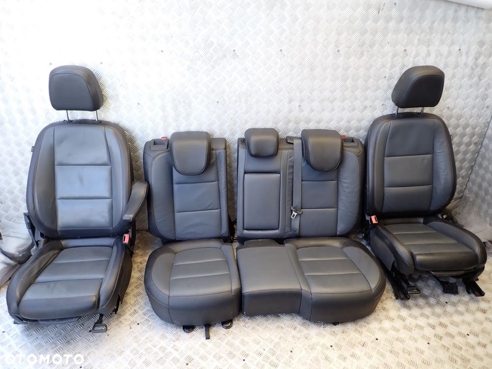 OPEL MOKKA FOTEL PRZEDNI PRAWY / LEWY ORAZ KANAPA TYLNIA SKÓRA KOMPLET - 1