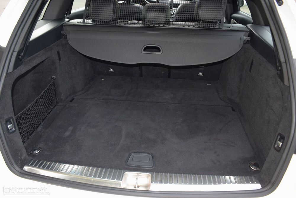 Mercedes-Benz C 180 BlueTEC AMG Line - 56