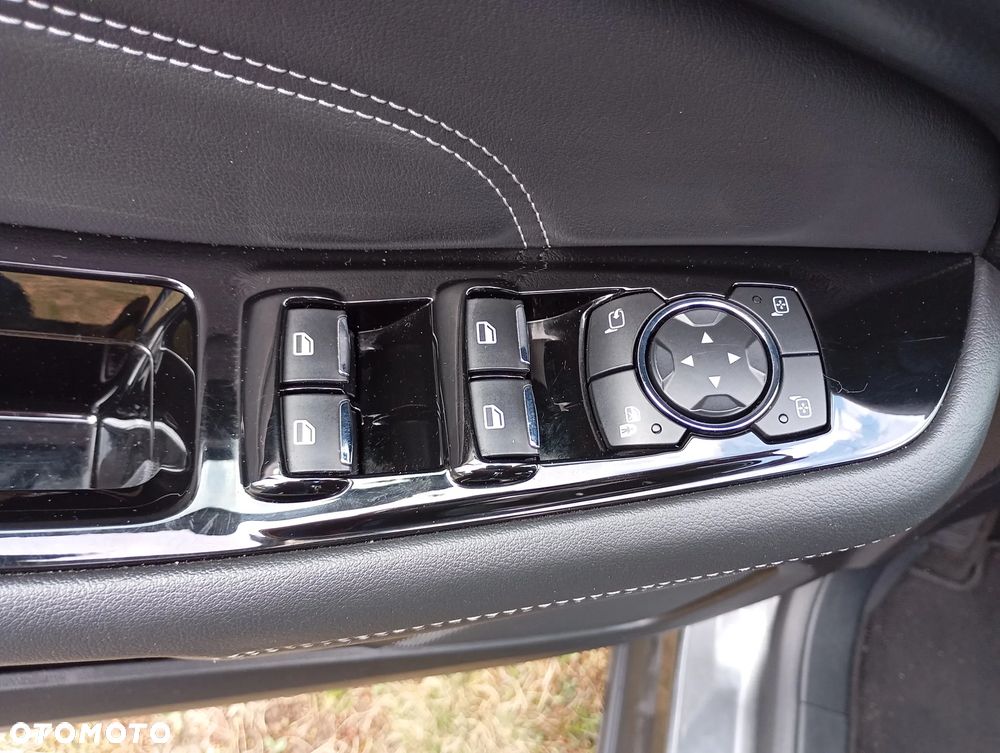 Ford S-Max 2.0 TDCi Bi-Turbo Titanium - 23