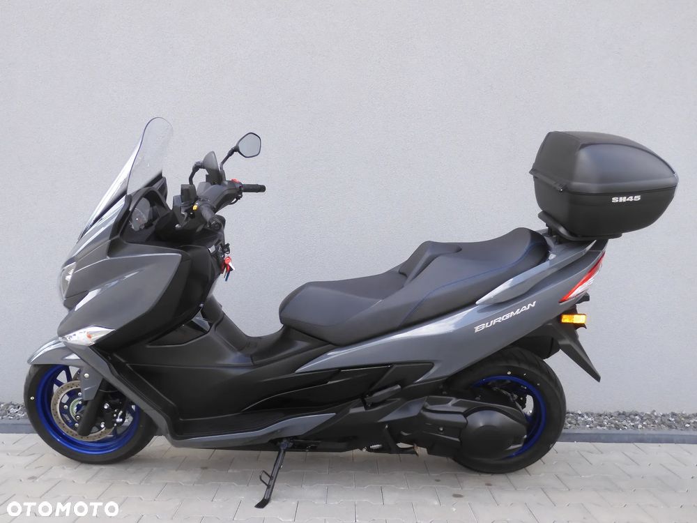 Suzuki Burgman - 35
