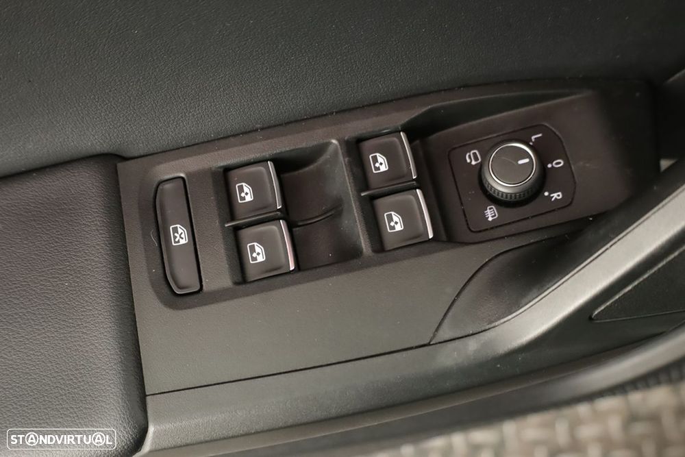 SEAT Leon ST 1.5 TSI e-Hybrid FR DSG - 20