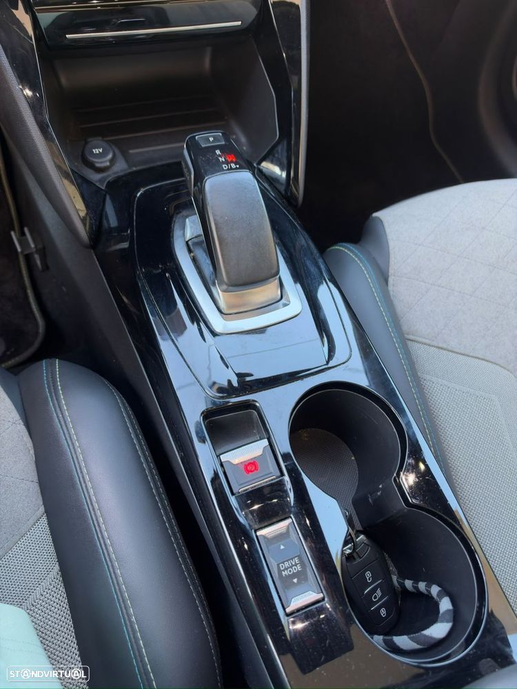 Peugeot e-208 50 kWh GT Pack - 12