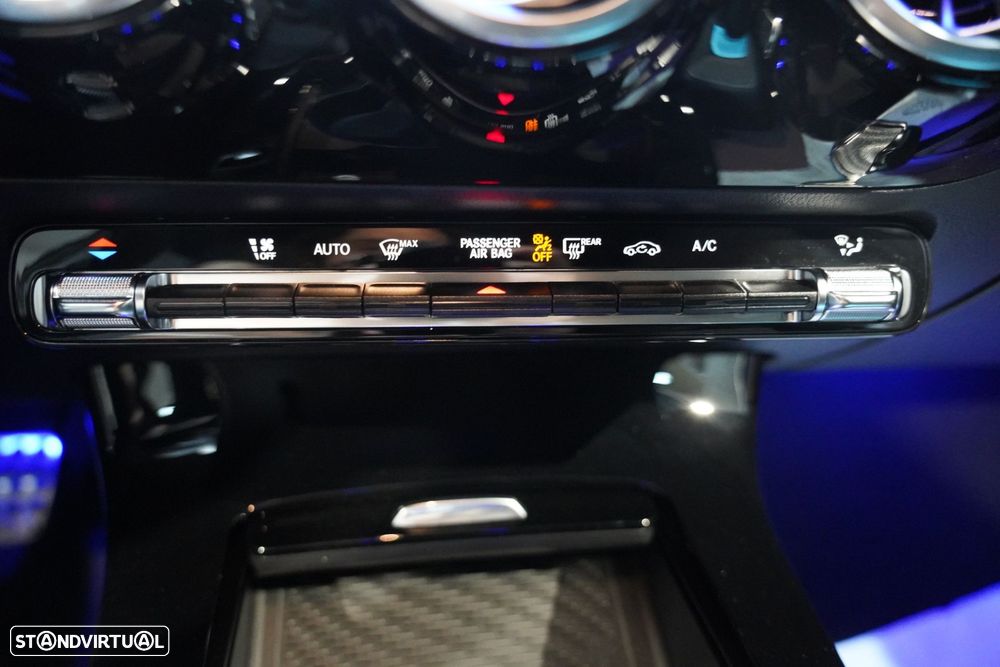 Mercedes-Benz A 200 - 11