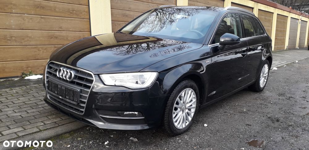 Audi A3 Sportback 2.0 TDI (clean diesel) quattro Ambiente - 1