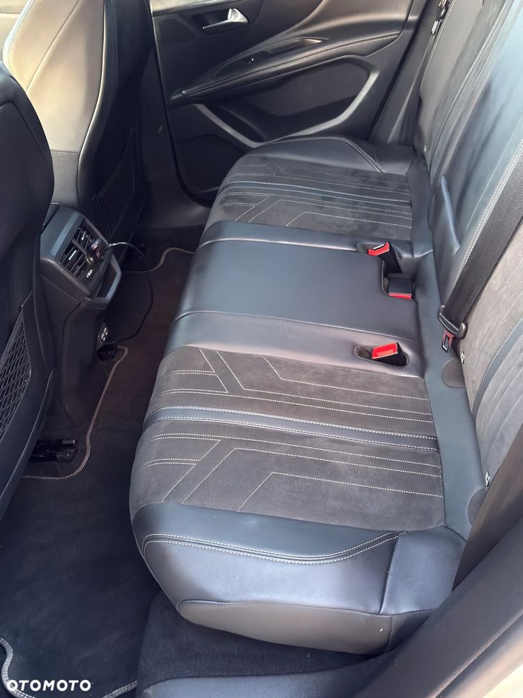 Peugeot 3008 1.5 BlueHDi GT S&S EAT8 - 20