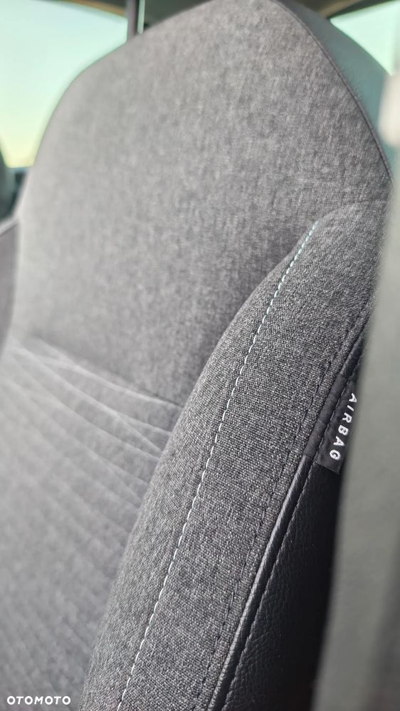 Citroën C3 Pure Tech e-VTi 82 ETG Exclusive - 39